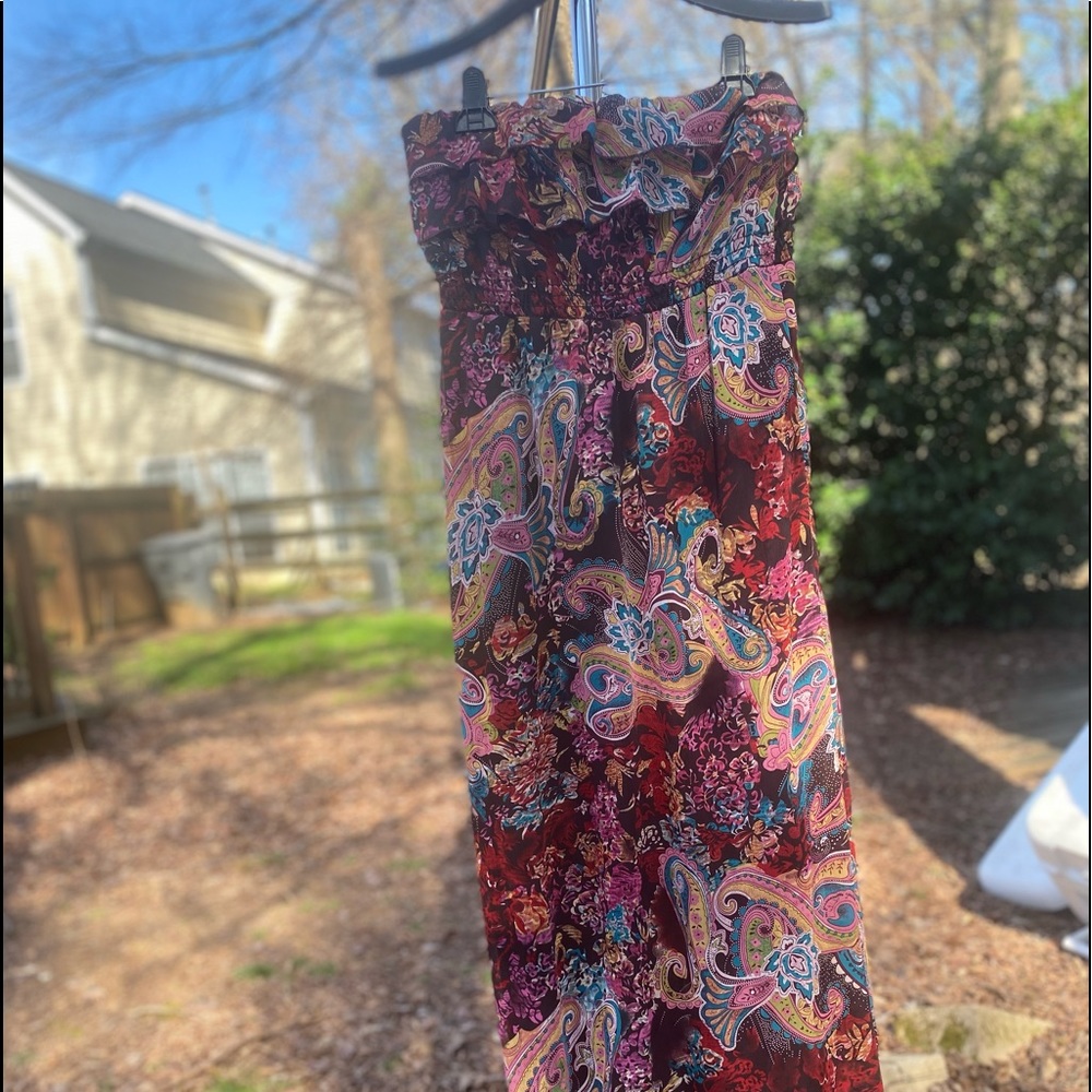BUY1 GET1 FREE🌺 Worn once strapless flowy dress